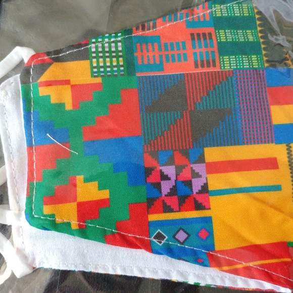 Facemask - Picture 5 of 7